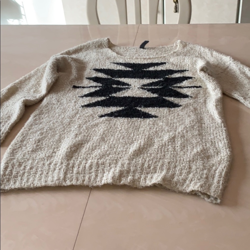 Woman sweater